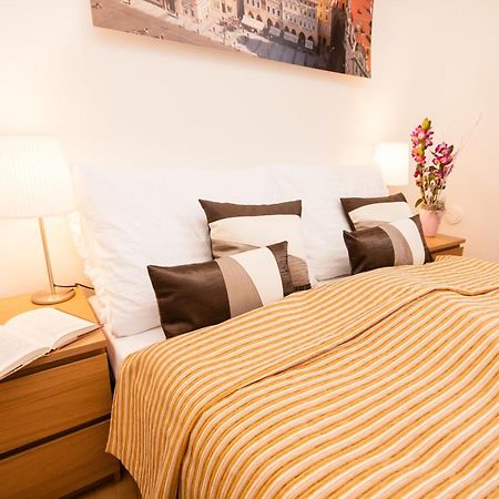 פראג Wenceslas Square Lofts מראה חיצוני תמונה